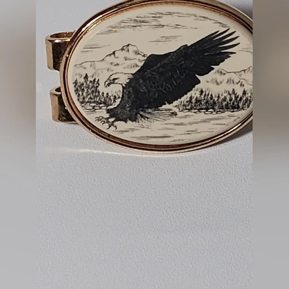 Vintage money clip with image of eagle by brand Barlow